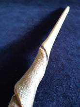 Load image into Gallery viewer, Wooden Wand # 27 Cornish Alder
