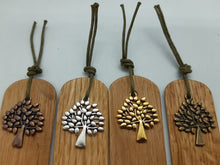 Load image into Gallery viewer, Wooden Bookmark Set of 4 - Cornish Oak
