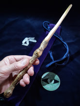 Load image into Gallery viewer, Wooden Wand #17 - Cornish Holly
