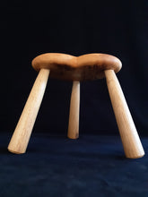 Load image into Gallery viewer, Hand Made Stool - Yew and Oak #20
