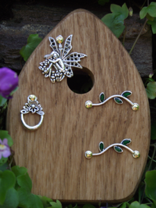 Wooden Fairy Door - Cornish Oak - Sitting Fairy